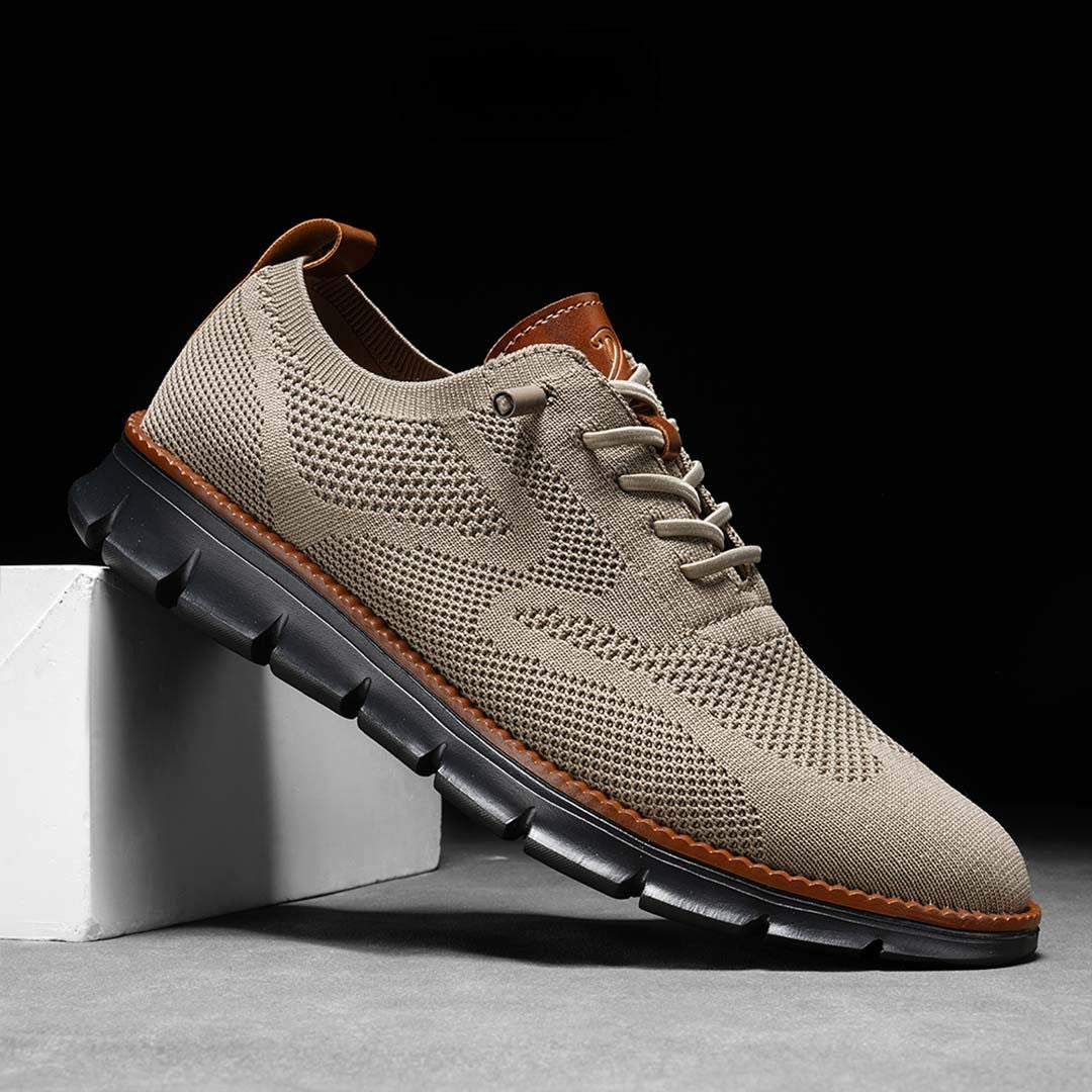 St. James - Urban Blackout Eleganta och Bekväma Herrsneakers i Begränsad Upplaga - Brun
