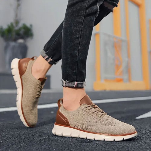 St. James - Flexknite Andningsbara och Bekväma Sneakers - Brun